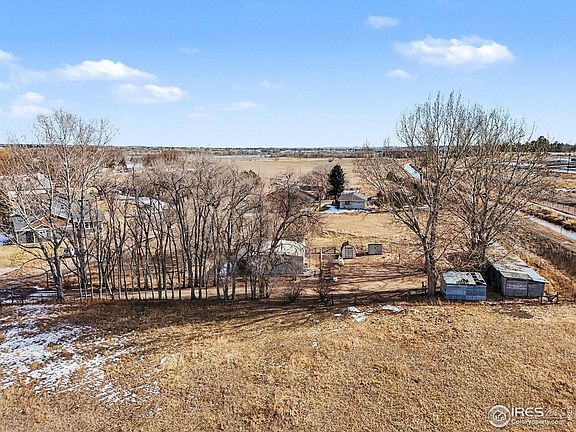 2nd image of 3525 Chinook Ln