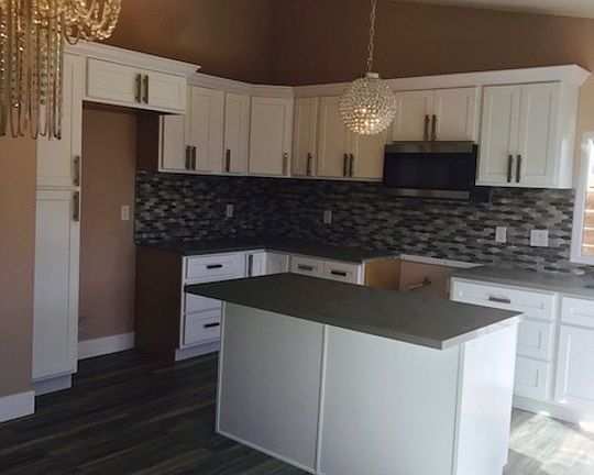 4th image of 1611 S Joane Way