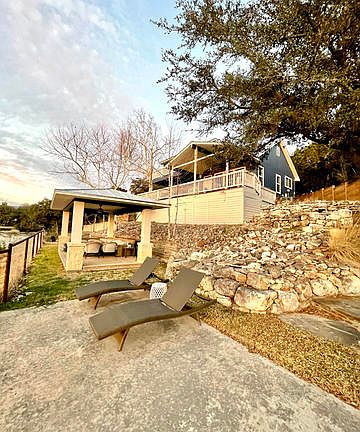 4th image of 172 Jones Beach Dr