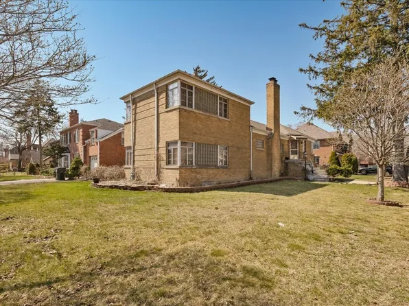 6956 N Kenton Ave, Lincolnwood, IL 60712