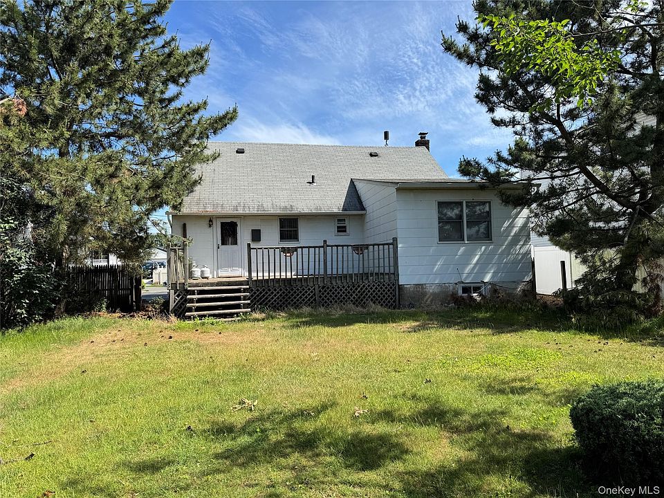 2350 Marlboro Street, East Meadow, NY 11554 | Zillow