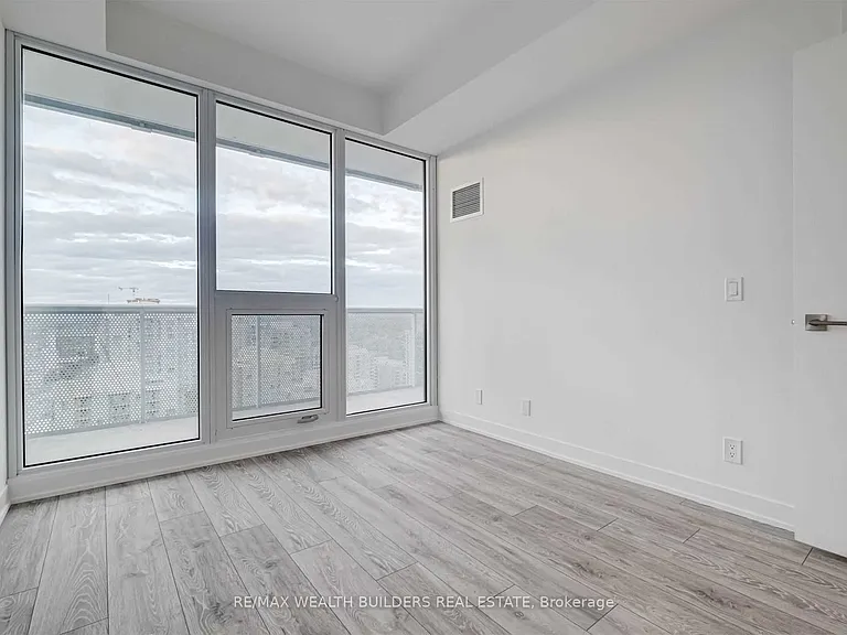 15 Holmes Ave #2206 — Photo 11