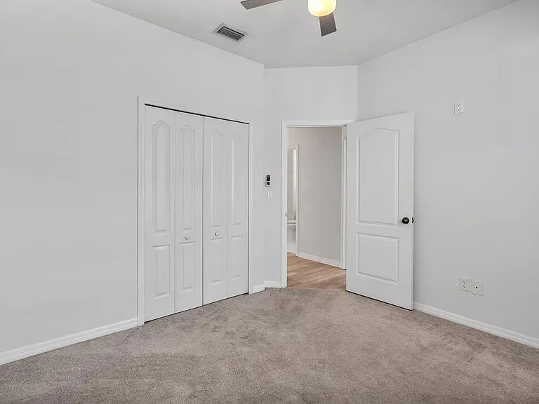 4810 Halls Mill Xing — Photo 24