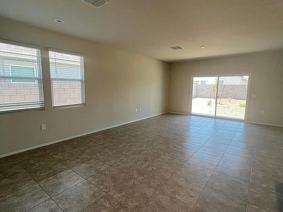 5th image of 44453 W Palo Aliso Way