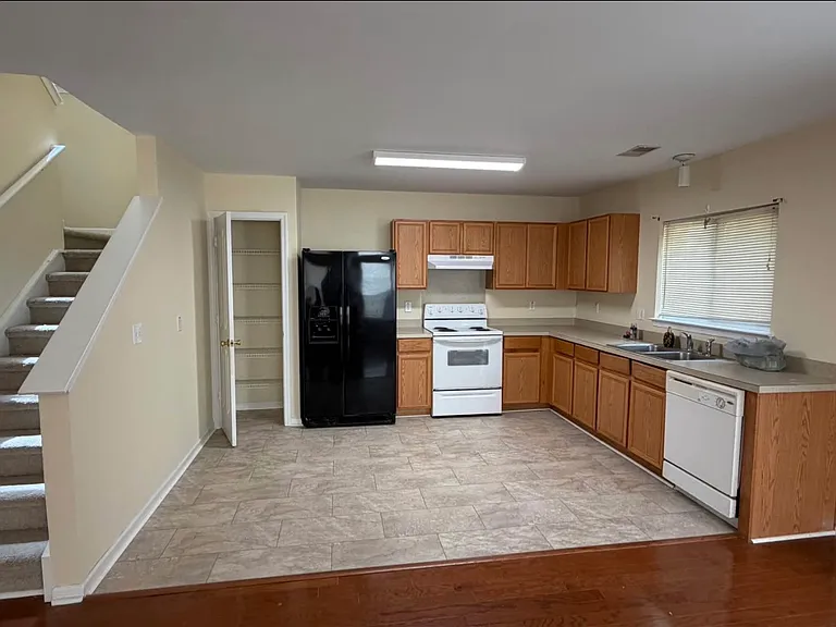 116 Chemistry Cir — Photo 2