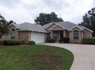 15629 Moss Hollow Dr, Jacksonville, FL 32218