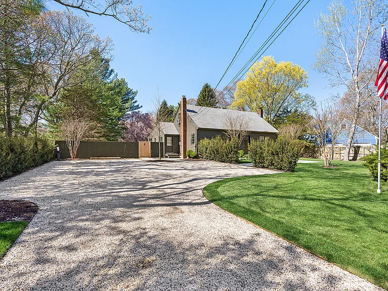 10 Glade Rd — Photo 10