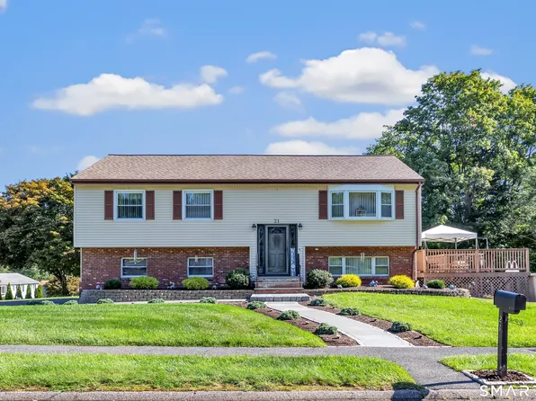 21 Bear Path Drive, Shelton, CT 06484