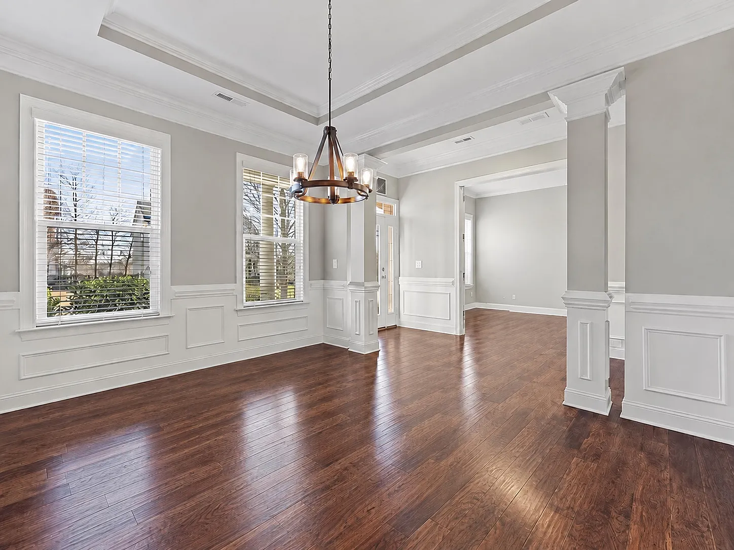 5 bed, 3.5 bath, 3372 sqft, $3,550 — Photo 3