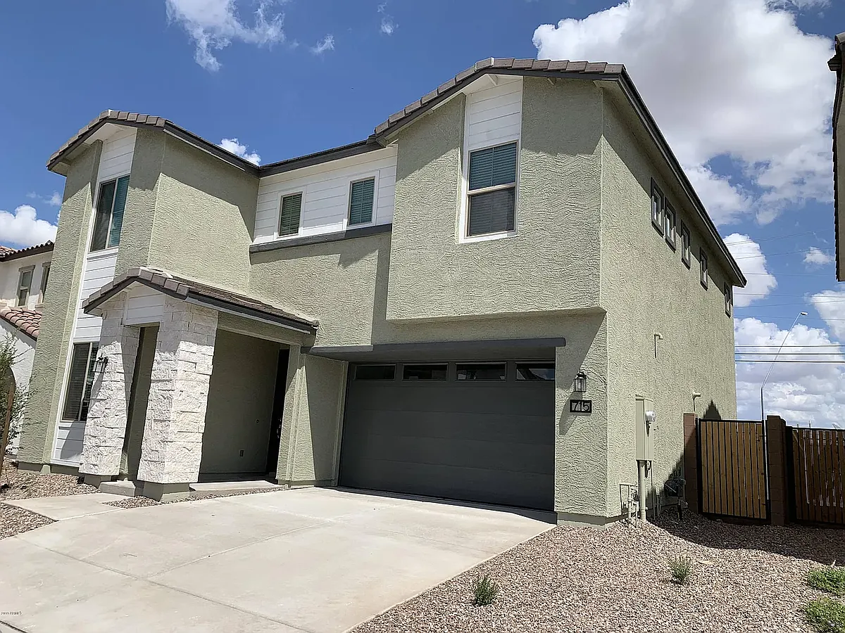 Building Photo - 715 N Sparrow Dr