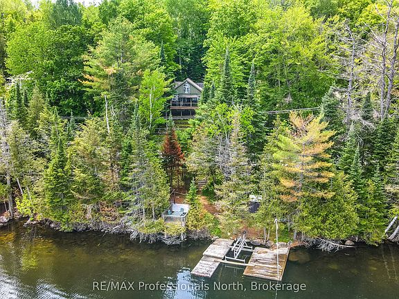 2nd image of 1214 Kashagawigamog Lake Rd