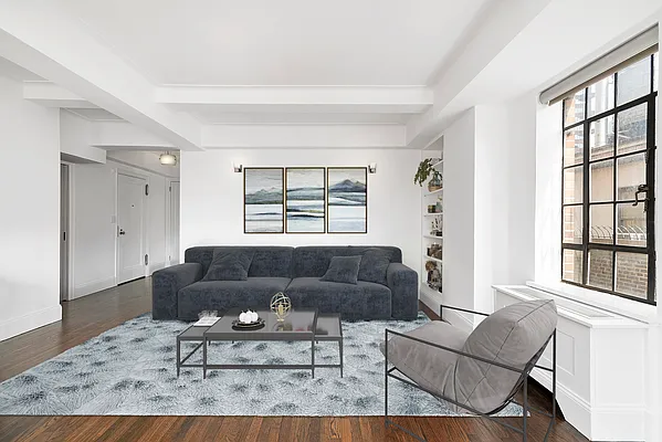 Sold by Compass | media 3