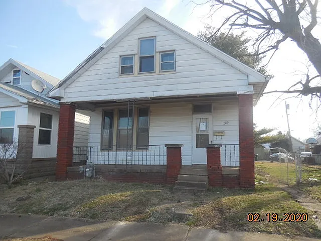 1309 N Elliott St photo 1