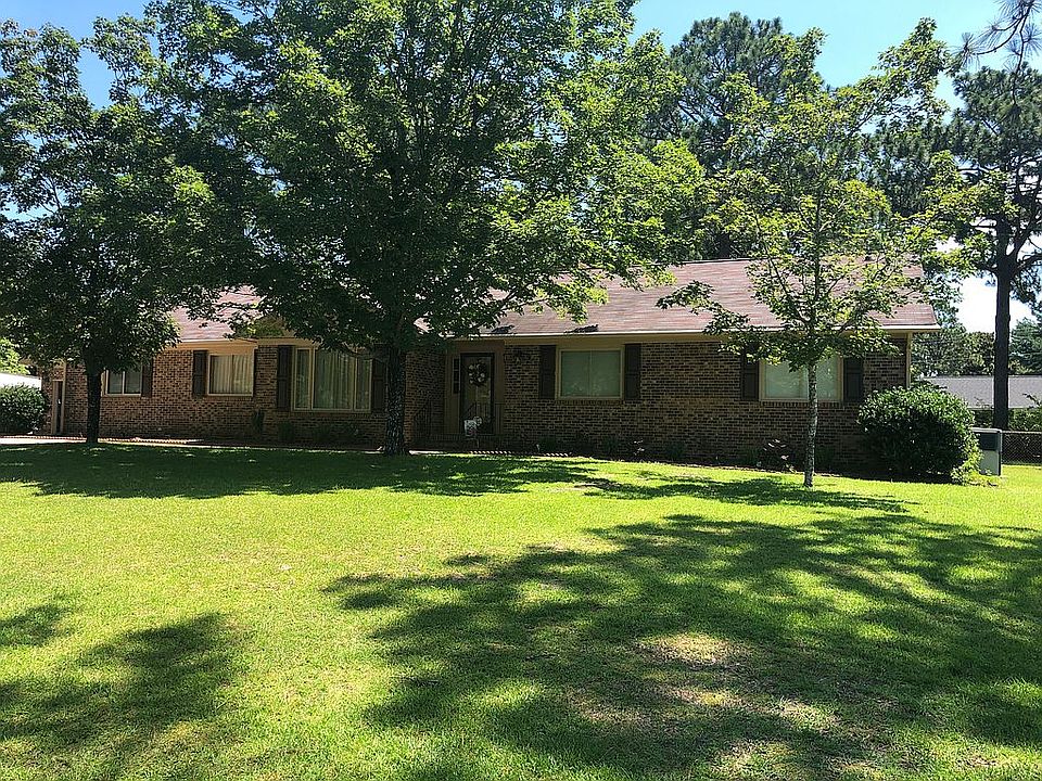 2nd image of 2301 Elmhurst Dr