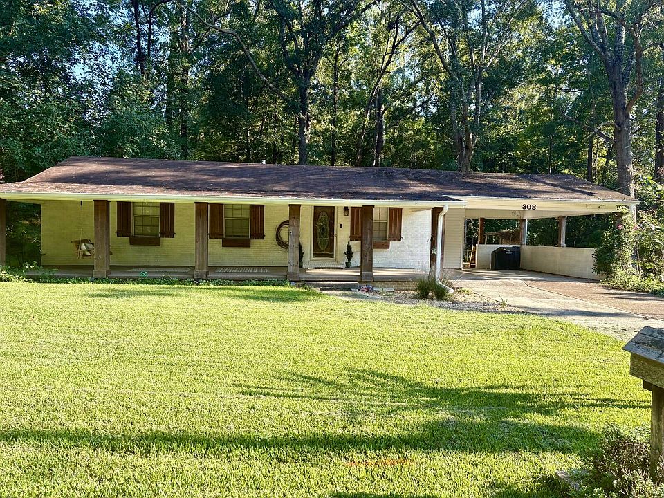 1st image of 308 Farley Ln