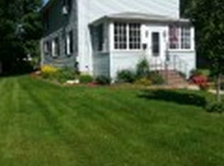 9 Olson Ave, Cromwell, CT 06416