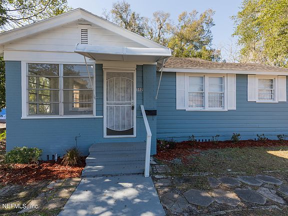 3rd image of 352 TALLULAH Avenue
