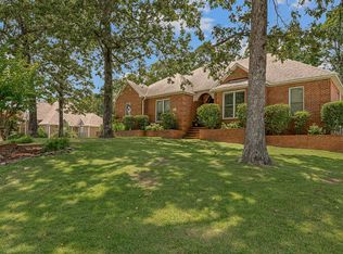 2304 Autumn Dr, Jonesboro, AR 72404