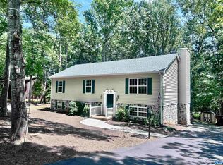 7 N Bearwood Dr, Palmyra, VA 22963