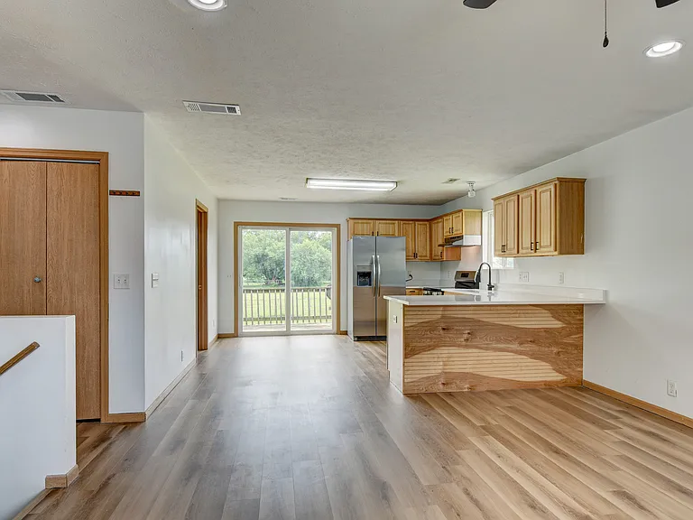 3621 Avenue G #2 — Photo 4