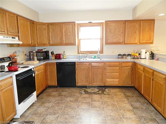 5th image of 1321 Vantage Way