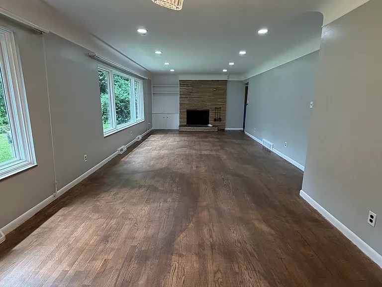 3520 Rayburn Rd — Photo 3