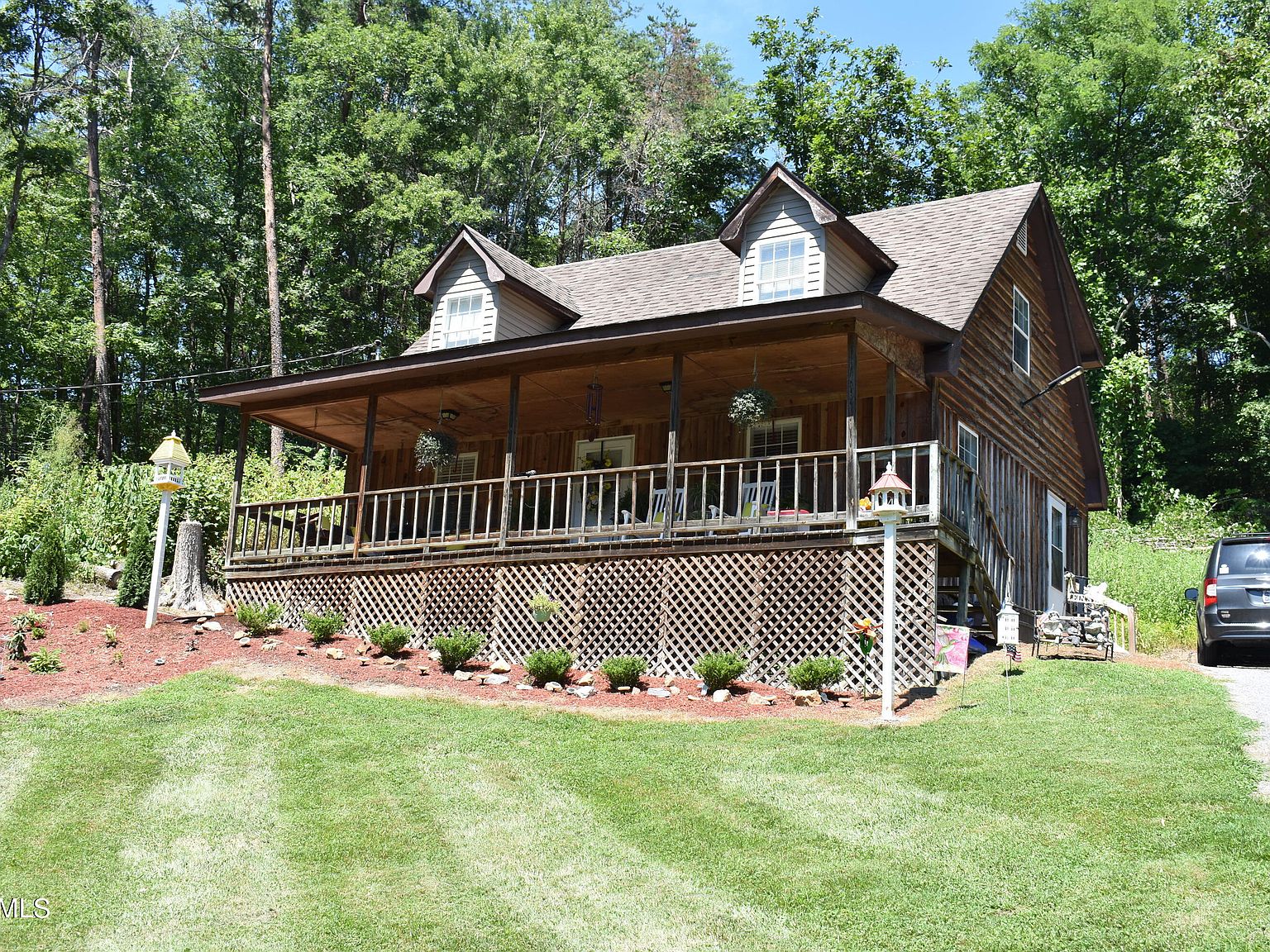 2881 Maples Branch Rd, Sevierville, TN 37876 Zillow