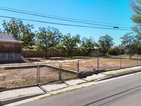 2409 Hudson St, Carlsbad, NM 88220