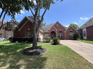 5219 Emerald Trace Ct, Sugar Land, TX 77479