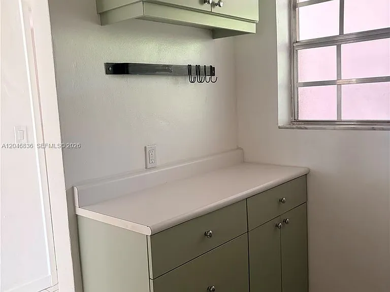 251 Galen Dr #302 — Photo 12