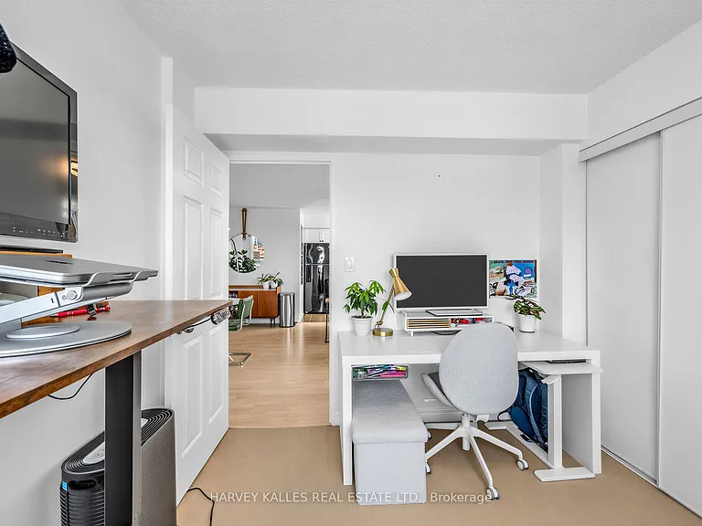 1369 Bloor St W #905 — Photo 19