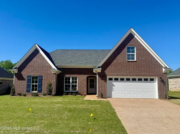 1070 Great Glen Dr, Southaven, MS 38671