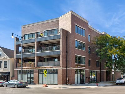 2505 W Carmen Ave #303, Chicago, IL, 60625