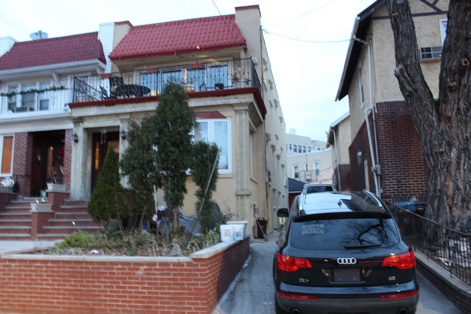 53 Marine Ave photo 1