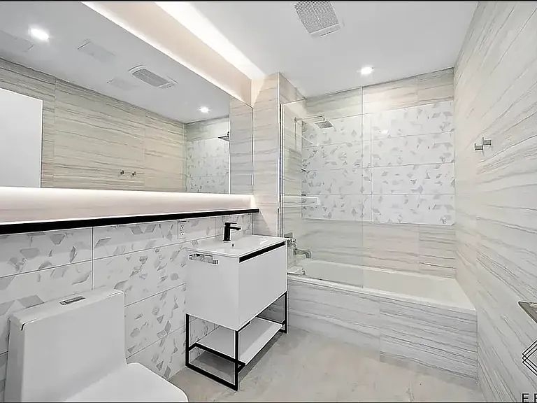 290 Linden Blvd #4A — Photo 4
