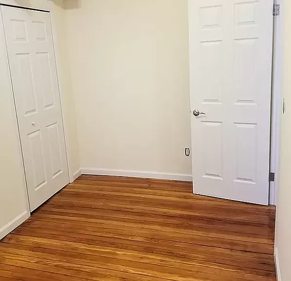 446 Senator St #8 — Photo 4
