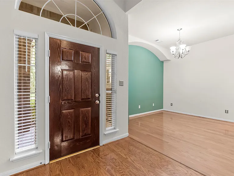 118 W Russet Grove Cir — Photo 17