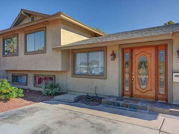 2nd image of 6909 Vivian Cir