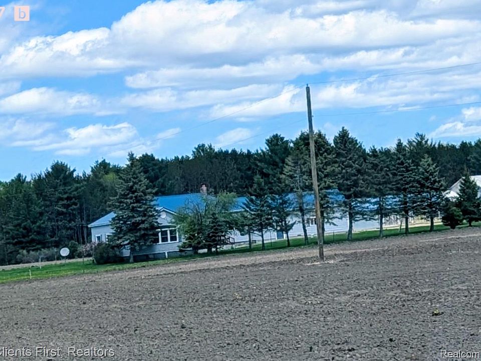 1st image of 342 N Chambers Rd