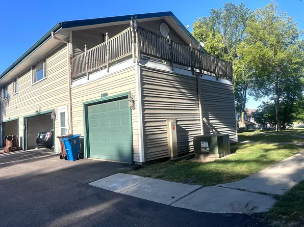 2700 Shenandoah Ln N, Plymouth, MN 55447