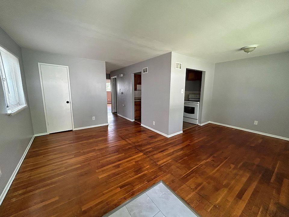 1st image of 5995 Bermuda Dr
