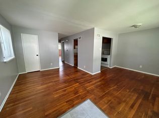 5995 Bermuda Dr, Saint Louis, MO