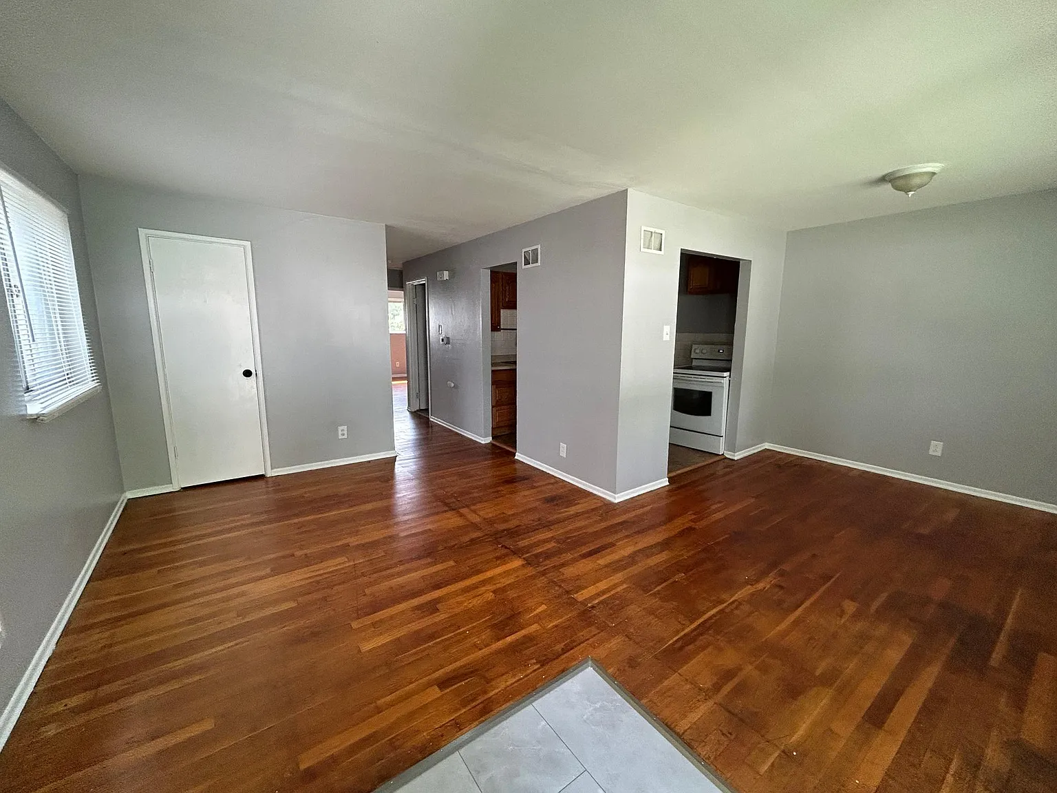 5995 Bermuda Dr photo 1
