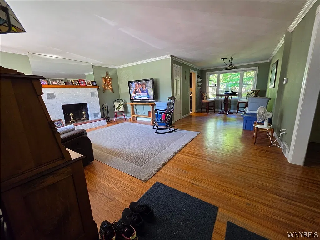2 bed, 2.0 bath, 1610 sqft, $2,500 — Photo 2