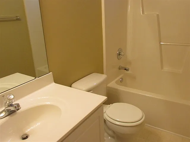 8316 Neuse Lawn Rd — Photo 15
