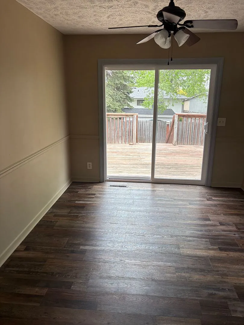 3 bed/2 bath $2095 — Photo 4