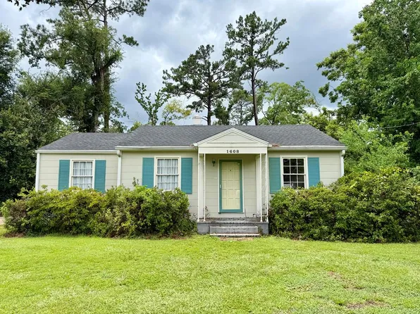 1608 Garland Pl, Valdosta, GA 31602