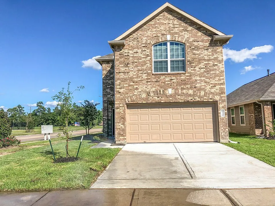 9730 Tura Dr