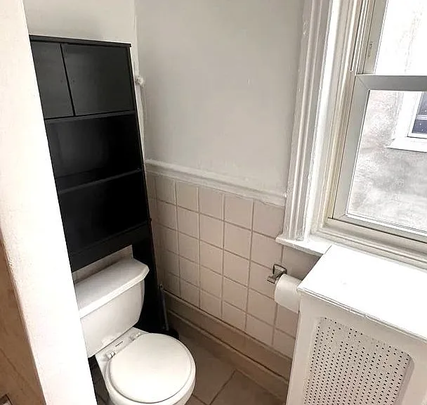 Walnut St 4935 — Photo 13