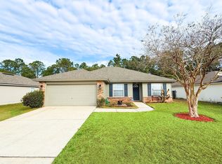 8713 Star Leaf Rd N, Jacksonville, FL 32210